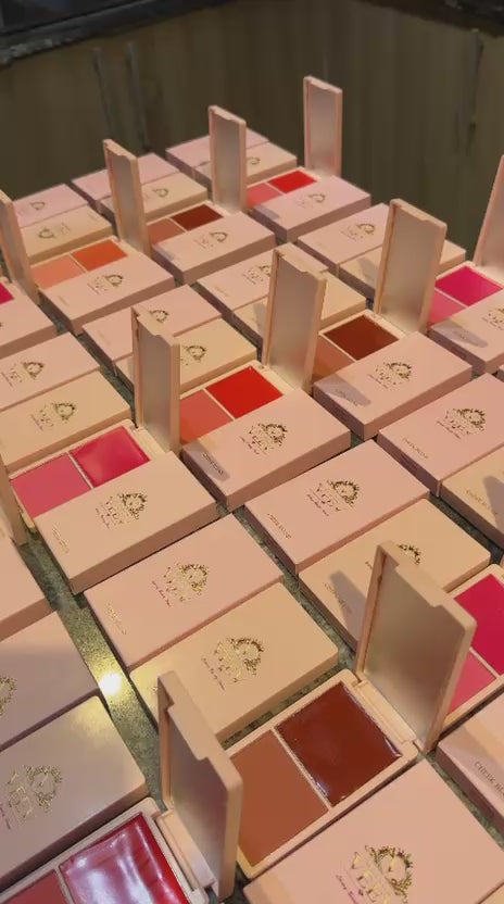 #1. Golden Peach Cheek blush